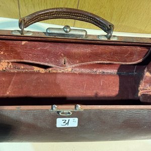 Antiguo Maletín Médico de Cuero Marrón - 45x17cm - imagen 5