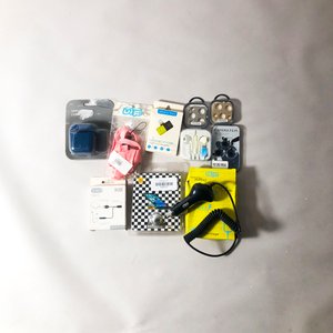 Lote anterior: Lote de 10 Accesorios para Celular: Auriculares, Cargadores y Fundas