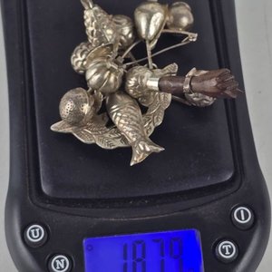 Balandrán Colgante en Plata con Amuletos - imagen 5