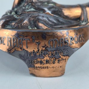 Tintero de Bronce con Diseño de Herradura y Cabeza de Caballo - imagen 4