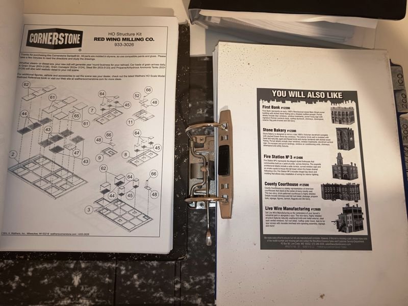 Item 895373 - Image 1