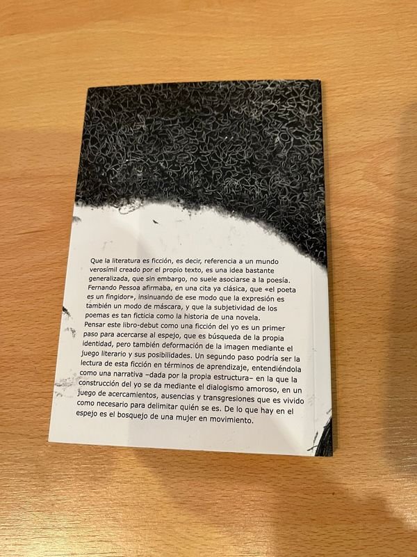 Libro de L. Spatakis, De lo que hay en el espejo - imagen 2