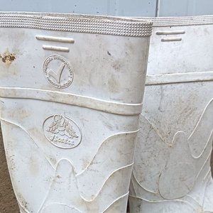 Dos Pares de botas lluvia PVC Talle 37 - Detalles de Uso - imagen 3
