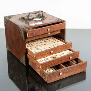 Juego de Mahjong en Caja de Madera con Cajones - imagen 1