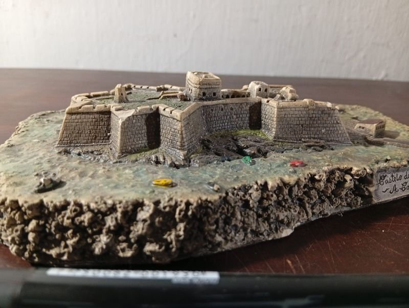 Item 849918 - Image 1