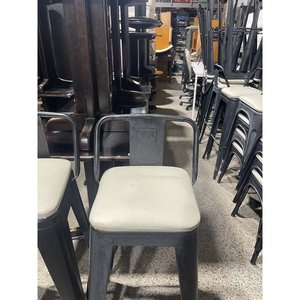 Par de Taburetes Metálicos con Respaldo y Asiento Tapizado Delfino Álvarez - imagen 2