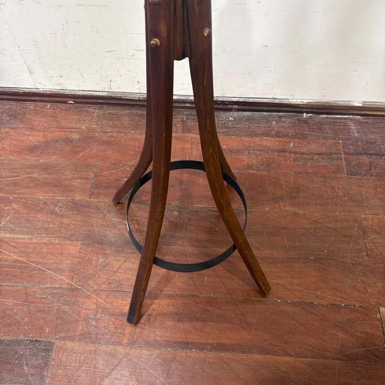 Item 2104564 - Image 2