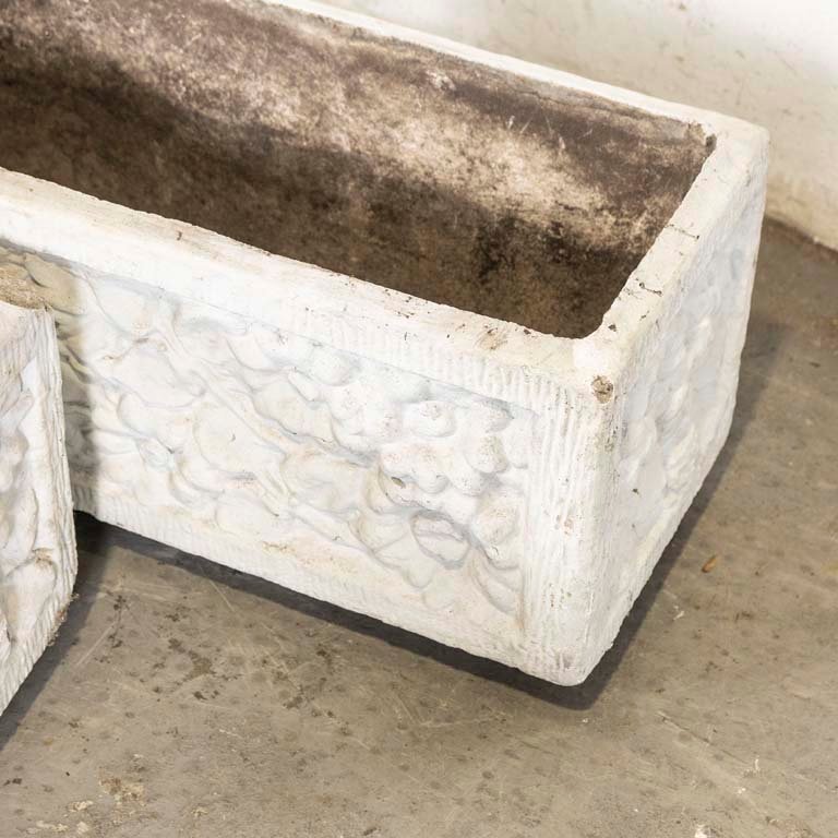 Par de macetas de material con detalles en la pintura - imagen 2
