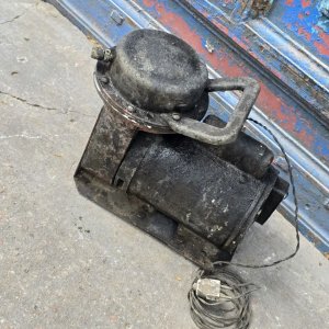 Compresor para Pistola de Pintar Antiguo - imagen 3