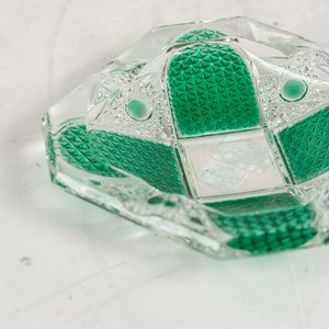 Cenicero de Vidrio Tallado con Detalles Verdes - imagen 2