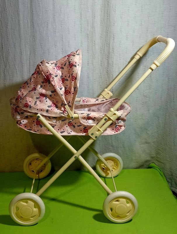 Cochecito de Muñecas Plegable con Estampado Floral
