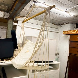 Lote siguiente: Sillón Colgante de Tela con Flecos