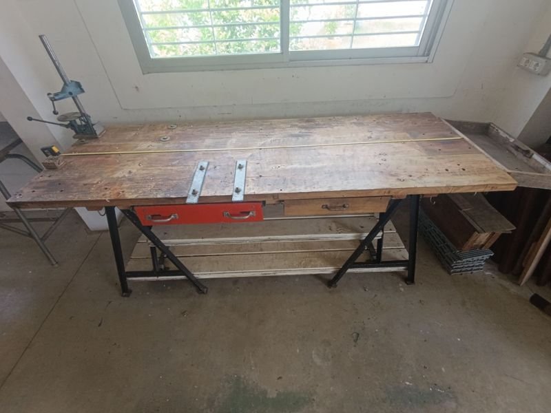 MESA DE TRABAJO CON CAJONES - Descripción detallada - imagen 5