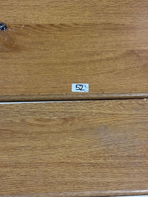 Lote de 5 Estantes de Madera con Soportes Metálicos