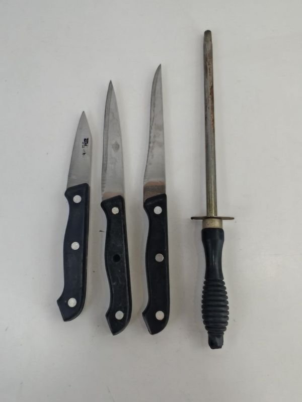 Lote anterior: Cuchillos y Chaira para la Cocina