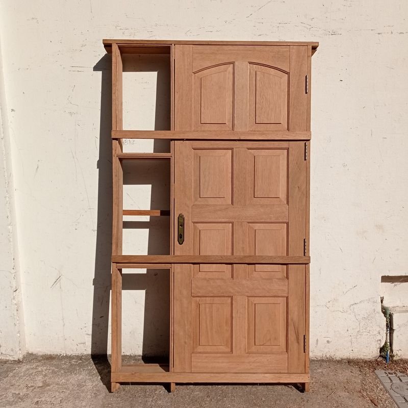 Puerta exterior de cedro con cerradura y llaves - imagen 5