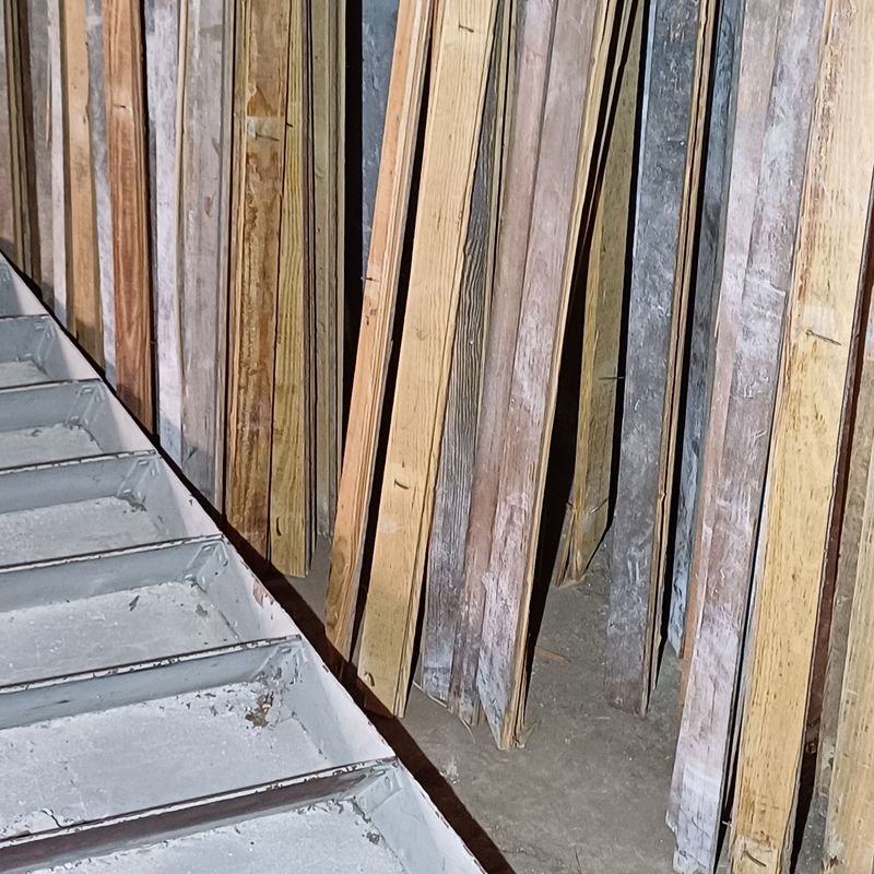 Tablas de piso en pinotea - Venta por subasta - imagen 2