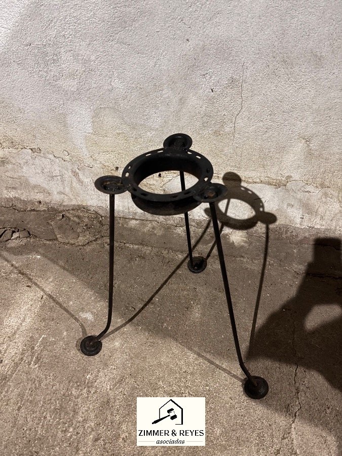 Macetero o Soporte de Hierro Forjado