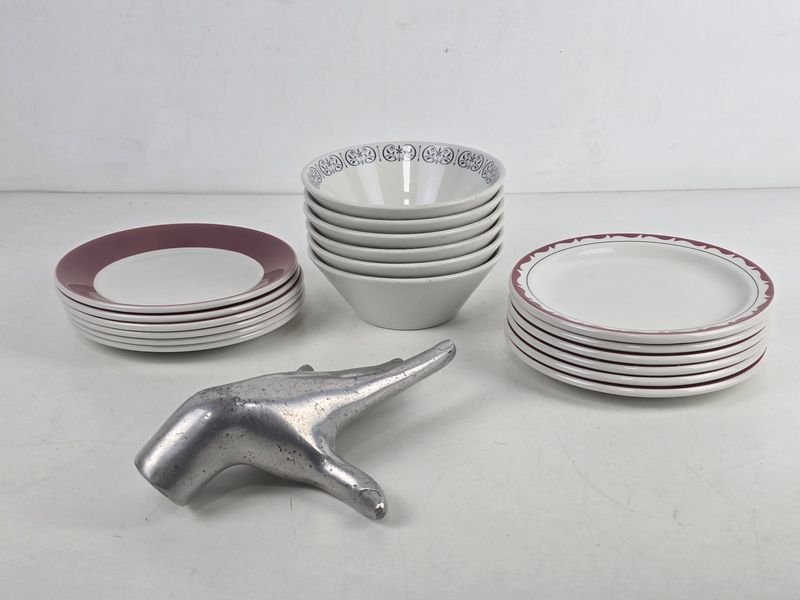 Vajilla Inglesa Duraline Super Vitrified: Platos y Bowls Blancos con Borde
