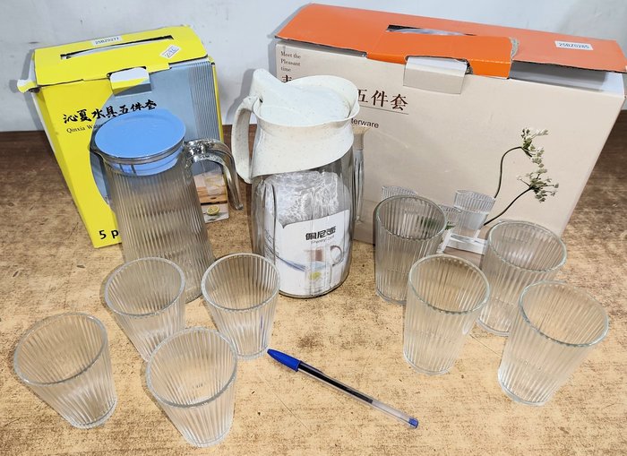 Juguetes para niños: juegos de agua y vasos - imagen 3