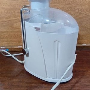 Juguera Smartlife Blanca en Excelente Estado - imagen 2