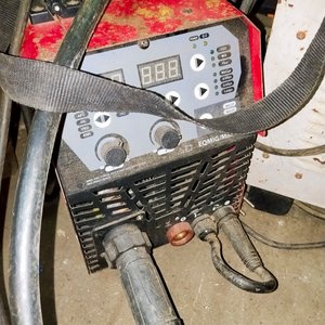 Lote de 3 Soldadoras: Inverter, Mig y Neo - imagen 2