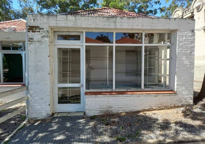 Item 893996 - Image 0