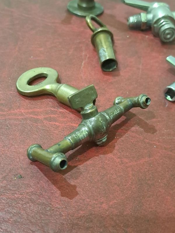 Item 901883 - Image 1