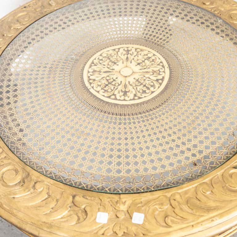 Mesa de living circular estilo Luis XVI - imagen 2