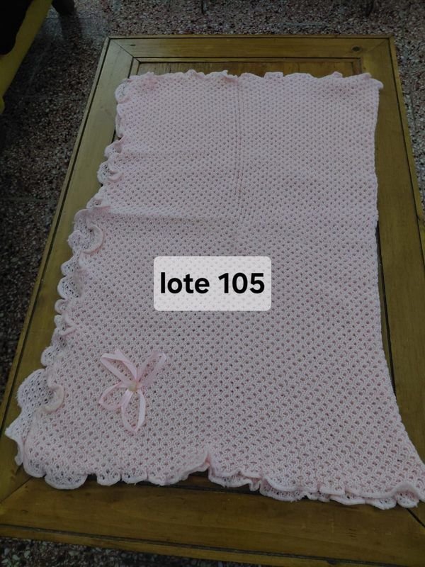 Acolchado Capitoné Rosa Bebé con Rebozo y Manta Estampada Floral