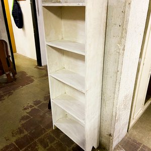 Lote anterior: Estantería Blanca de Madera con Cuatro Niveles