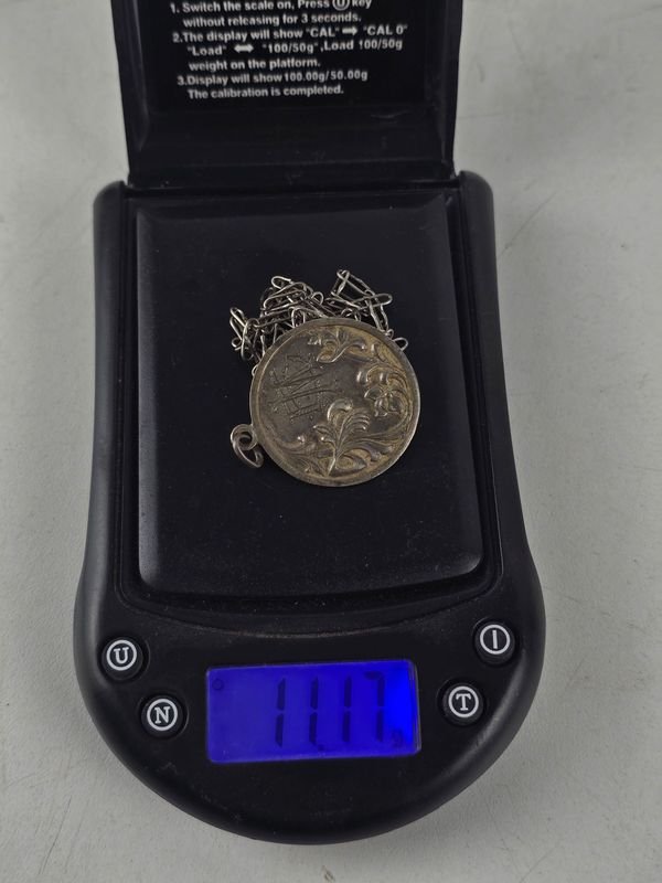 Cadena con Colgante Redondo en Plata 900