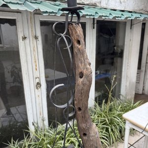 Lámpara de Pie Artesanal con Tronco y Hierro - imagen 5