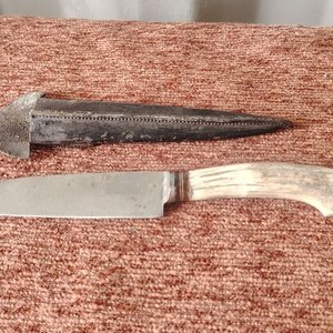 Cuchillo Artesanal con Mango de Guampa y Vaina de Cuero - imagen 7