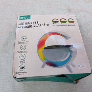Cuatro piezas: cargador + linterna + cargador de celular + collar para perro. - imagen 5