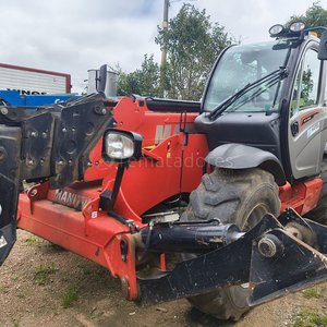 Manitou MTX 1840 Telehandler Rojo - imagen 3