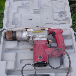 Lote anterior: Rotomartillo Eléctrico Chicago Electric 110V con Maletín