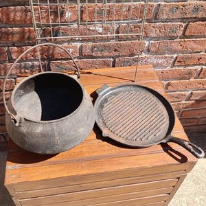 Olla, Plancha y Parrilla de Hierro Fundido Corona - imagen 2