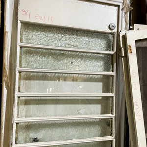 Hoja de Puerta de Hierro y Vidrio con Marco Blanco - imagen 3