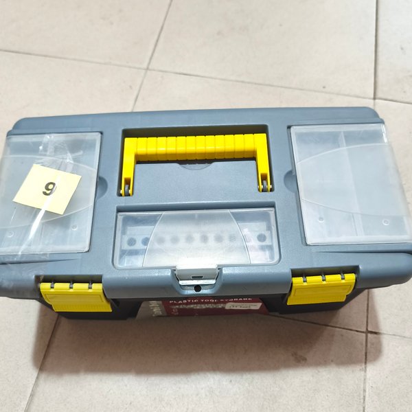 Caja de Herramientas Plástica con Manija y Compartimentos Transparentes - imagen 1