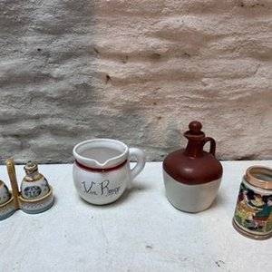 Lote de Jarras y Set de Aceite y Vinagre Antiguos - imagen 2