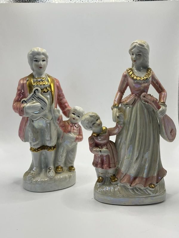 Figuras decorativas coleccionables de porcelana - imagen 3