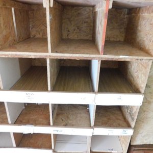 Estanteria de comercio de madera osb - imagen 5