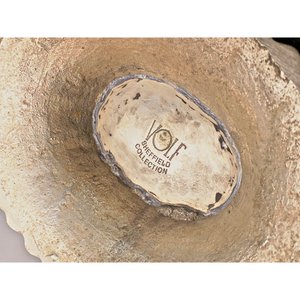 Centro de Mesa Oval de Metal Repujado con Asas y Pie - Sheffield Collection - imagen 6
