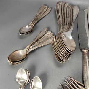 Juego de 122 Cubiertos Antiguos "Józef Fraget" Enchapados en Plata - imagen 9