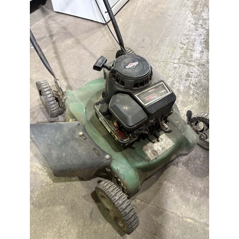 Máquina cortar pasto a nafta Briggs Stratton - imagen 2