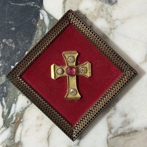Lote anterior: Cuadro Decorativo Cruz Dorada con Piedras y Marco Calado