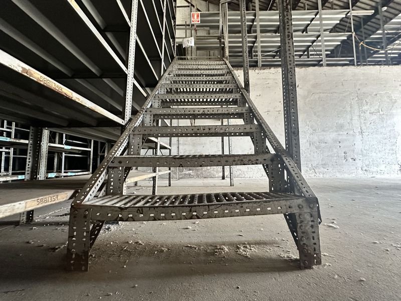 Item 904376 - Image 3