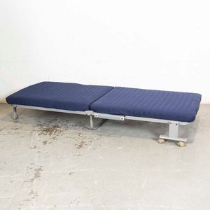 Catre Plegable Rodante con Funda Azul - imagen 1