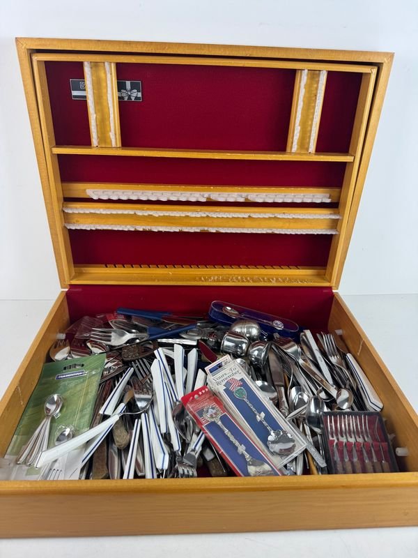 Item 884698 - Image 1